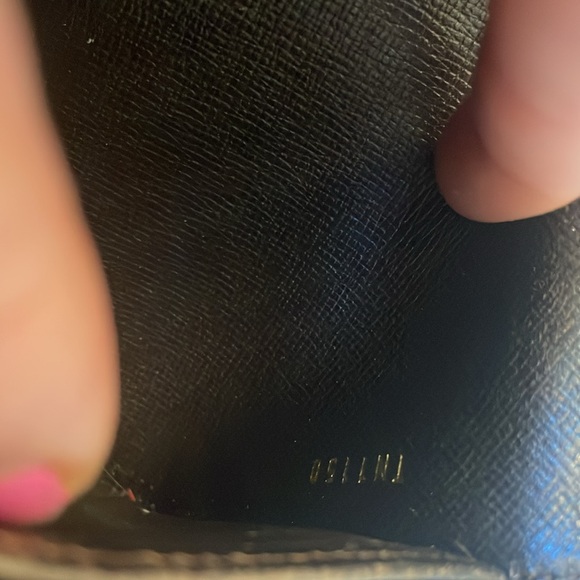 Louis Vuitton min lin pattern Sarah wallet EUC - Picture 9 of 11